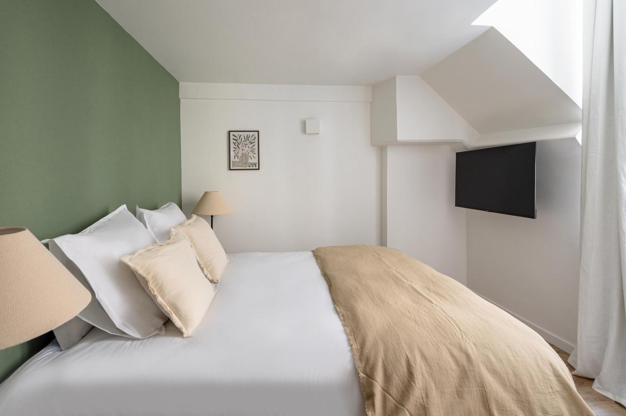 Appartement Luxueux Au Coeur De Saint Germain Des Pres París Exterior foto